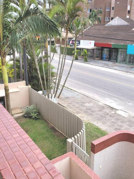 Apartamento Brejatuba Beira Mar グァラトゥバ エクステリア 写真