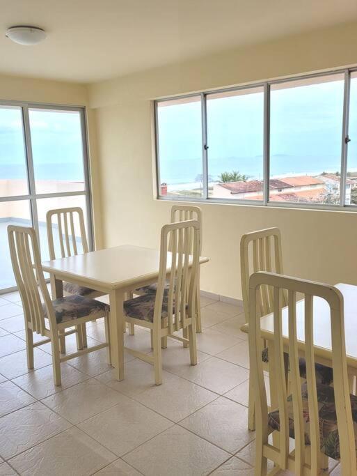 Apartamento Brejatuba Beira Mar グァラトゥバ エクステリア 写真