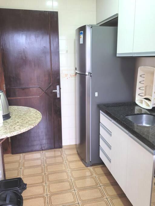Apartamento Brejatuba Beira Mar グァラトゥバ エクステリア 写真