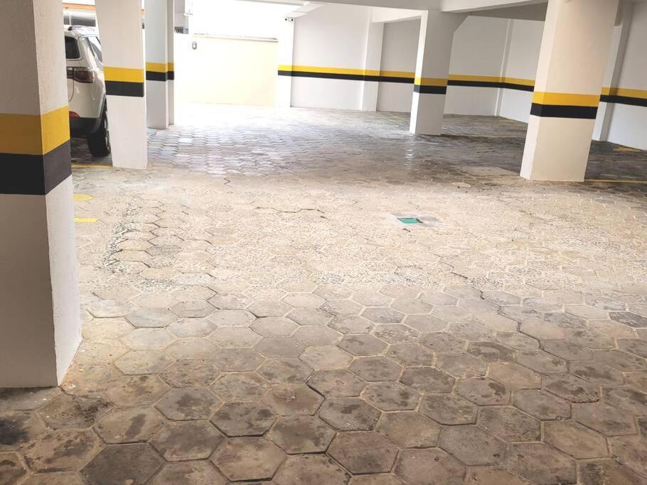 Apartamento Brejatuba Beira Mar グァラトゥバ エクステリア 写真
